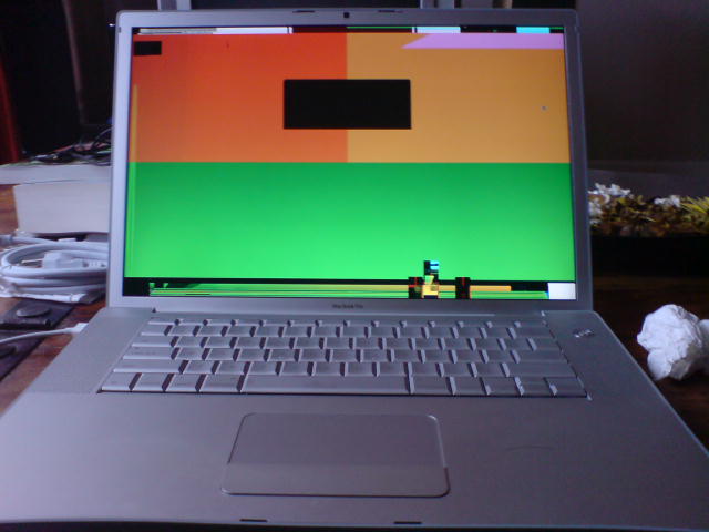 MacBook Pro colourful crash